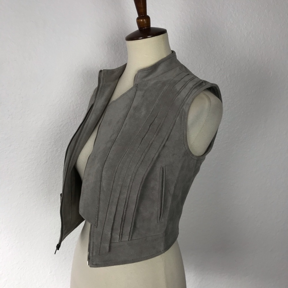BCBG Max Azria Damien Suede Crop Vest - Picture 5 of 8